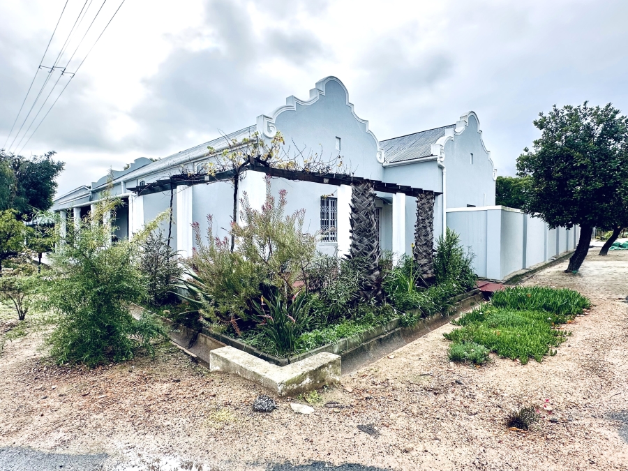 3 Bedroom Property for Sale in Porterville Western Cape